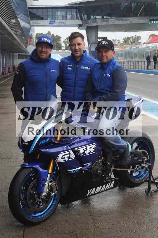 /01 24.-27.01.2025 Moto Center Thun Jerez/Team APRECO